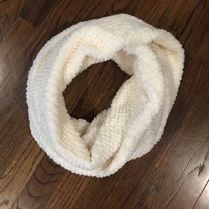 Infinity Scarf: Cream colored cozy material